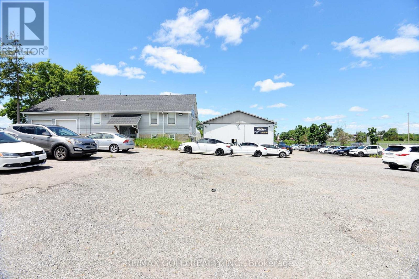 14940 Hurontario Street, Caledon, Ontario  L7C 2C2 - Photo 3 - W13448106