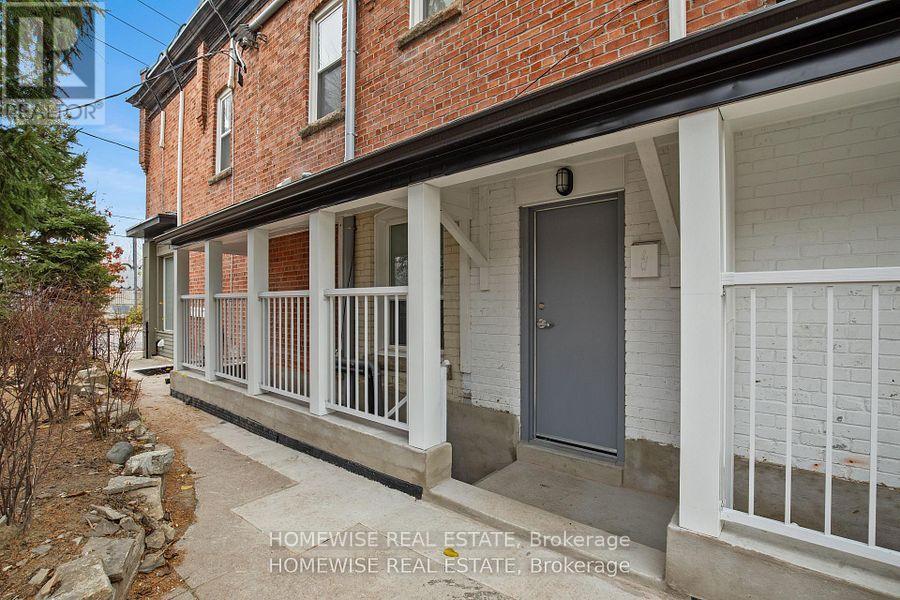 5 - 2563 Dundas Street W, Toronto, Ontario  M6P 1X6 - Photo 8 - W13448116