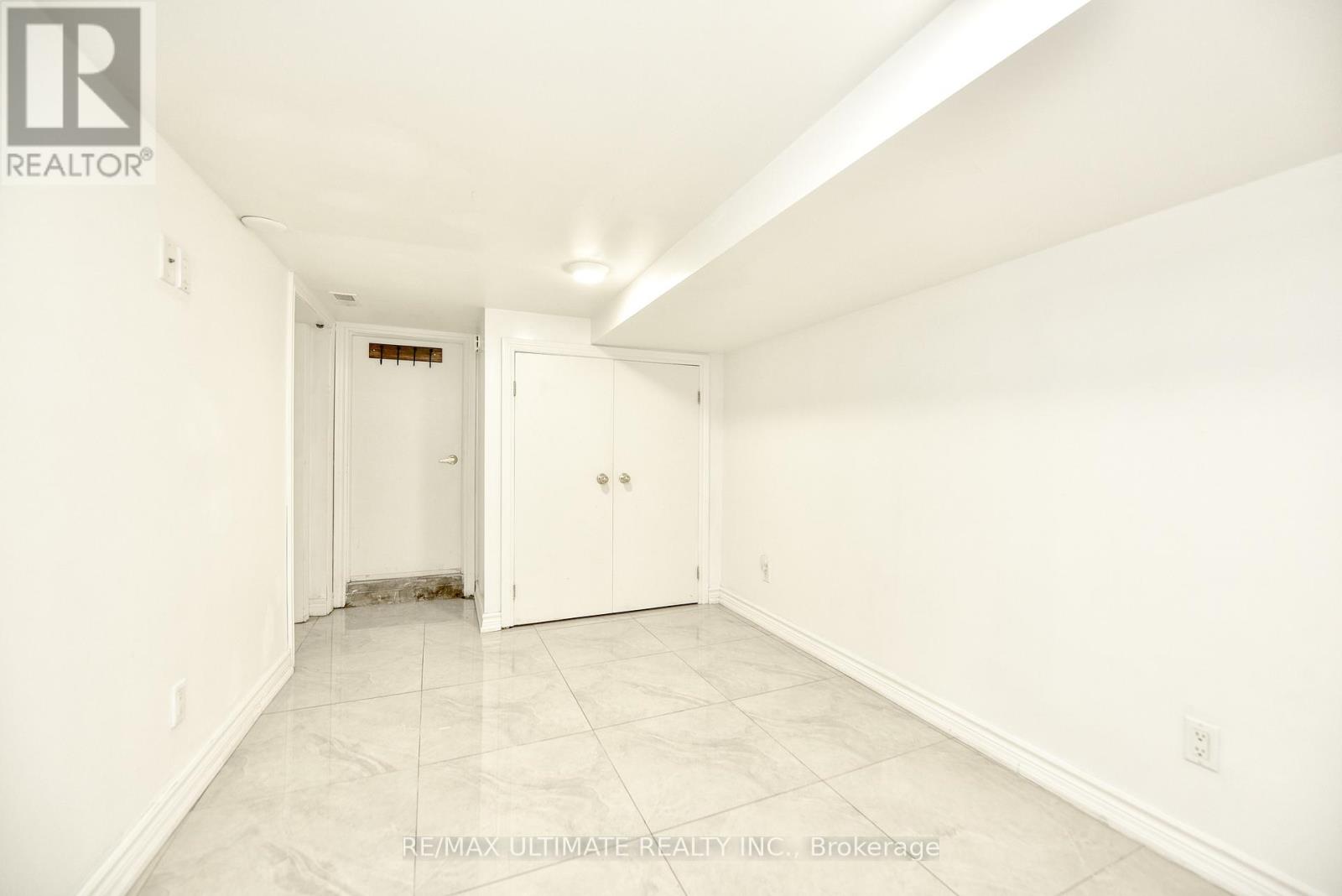Basement - 433 Symington Avenue, Toronto, Ontario  M6N 2W4 - Photo 12 - W13448124