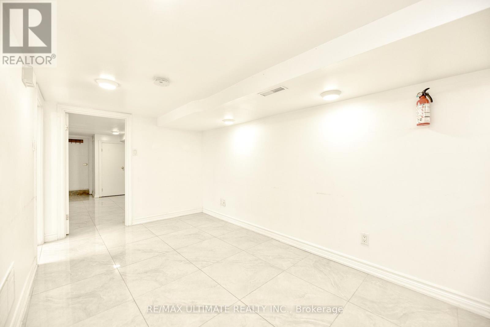 Basement - 433 Symington Avenue, Toronto, Ontario  M6N 2W4 - Photo 14 - W13448124