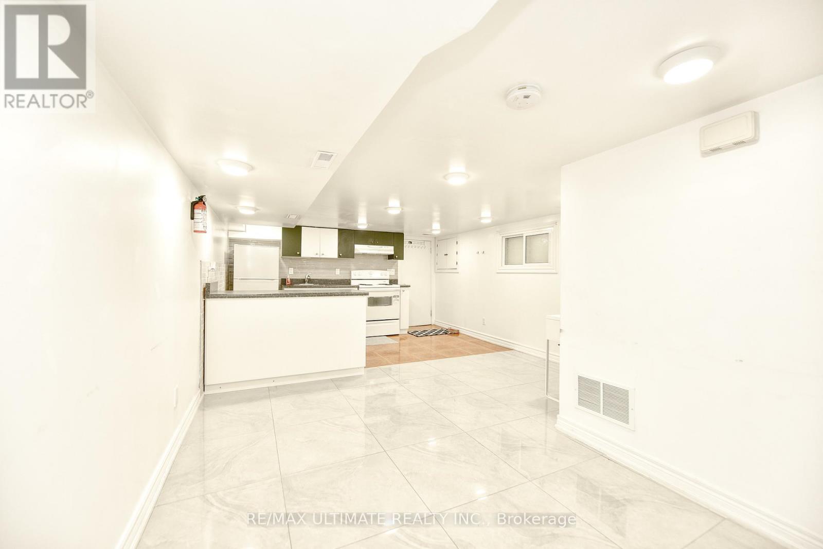 Basement - 433 Symington Avenue, Toronto, Ontario  M6N 2W4 - Photo 6 - W13448124