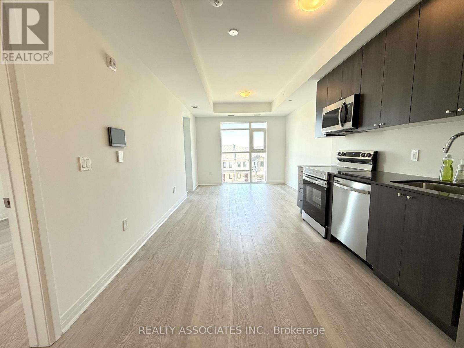 304 - 490 Gordon Krantz Avenue, Milton, Ontario  L9T 1Z5 - Photo 2 - W13448134