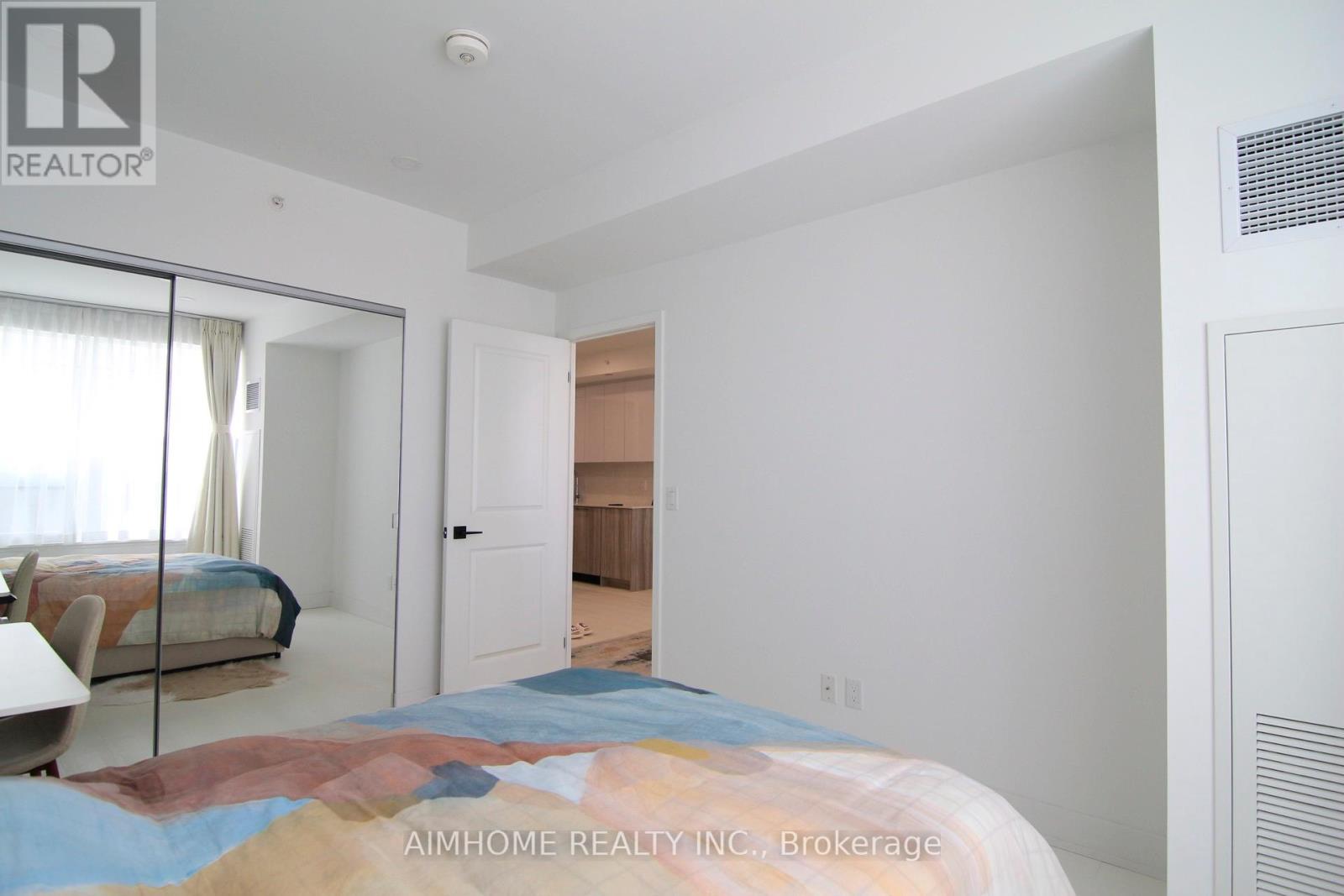 1006 - 2481 Taunton Road, Oakville, Ontario  L6H 3R7 - Photo 14 - W13448144