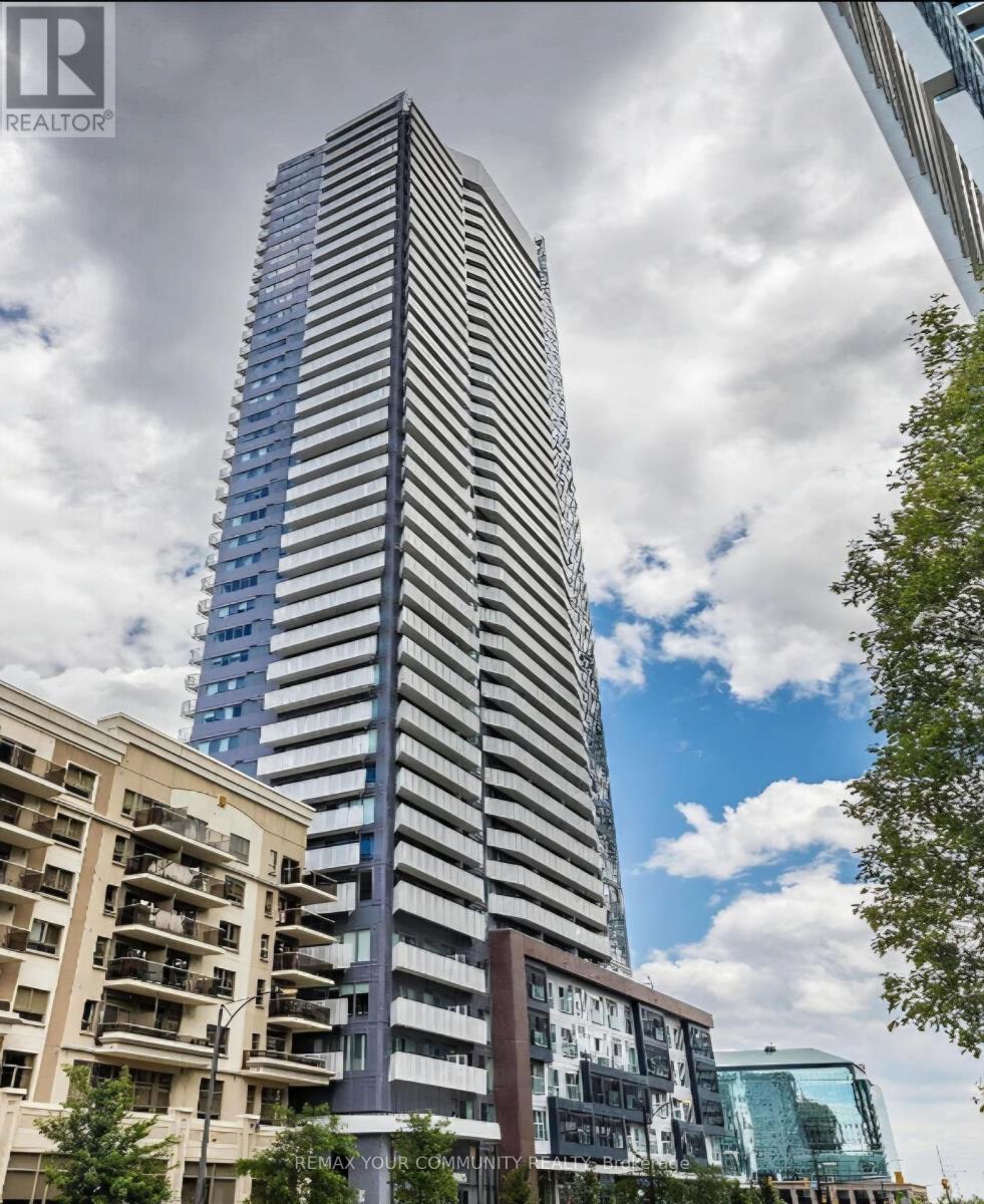 3903 - 4065 CONFEDERATION PARKWAY, Mississauga, Ontario