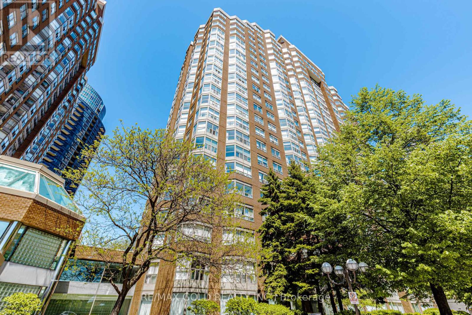 Ph 201 - 325 Webb Drive, Mississauga, Ontario L5B 3Z9 - Photo 3 - W13448200