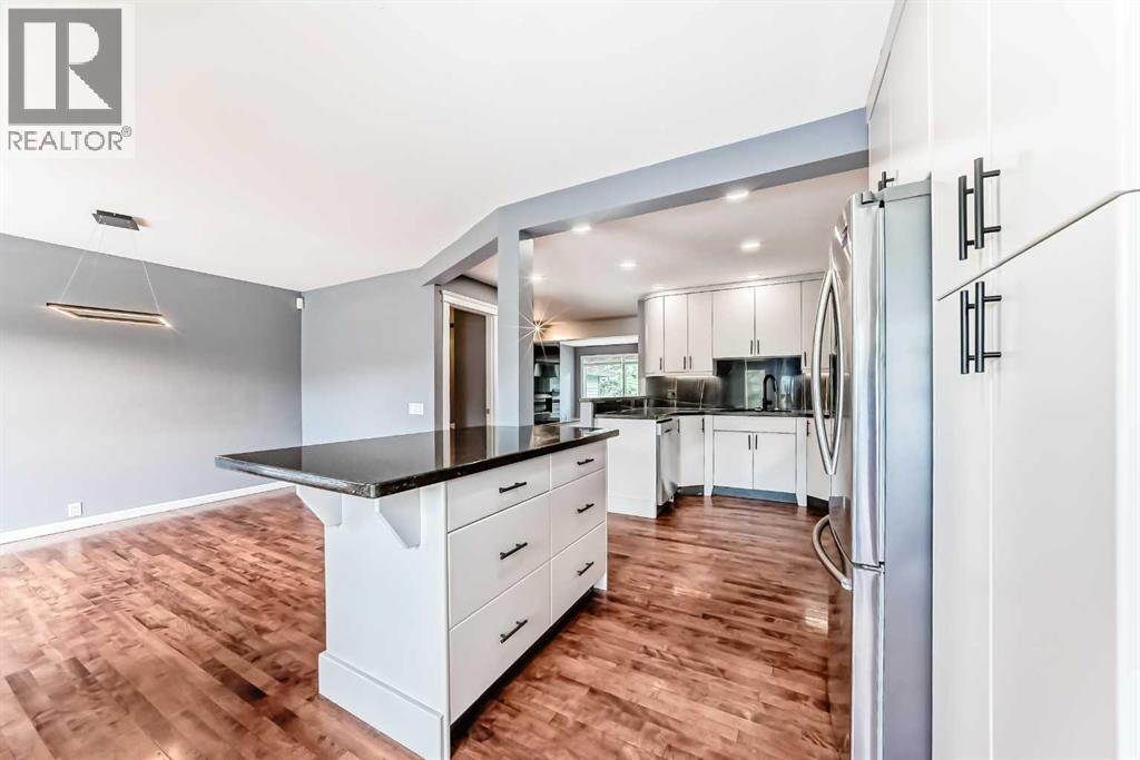 572 Point Mckay Grove Nw, Calgary, Alberta  t3b 5c5 - Photo 16 - A2320544