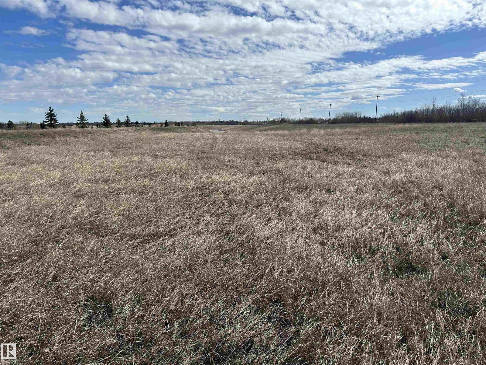 23075 TWP ROAD 542, rural strathcona county, Alberta