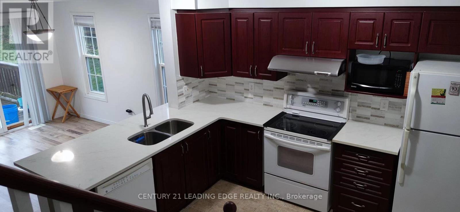 437 Speckled Alder Street, Waterloo, Ontario  N2V 2T5 - Photo 3 - X13448166