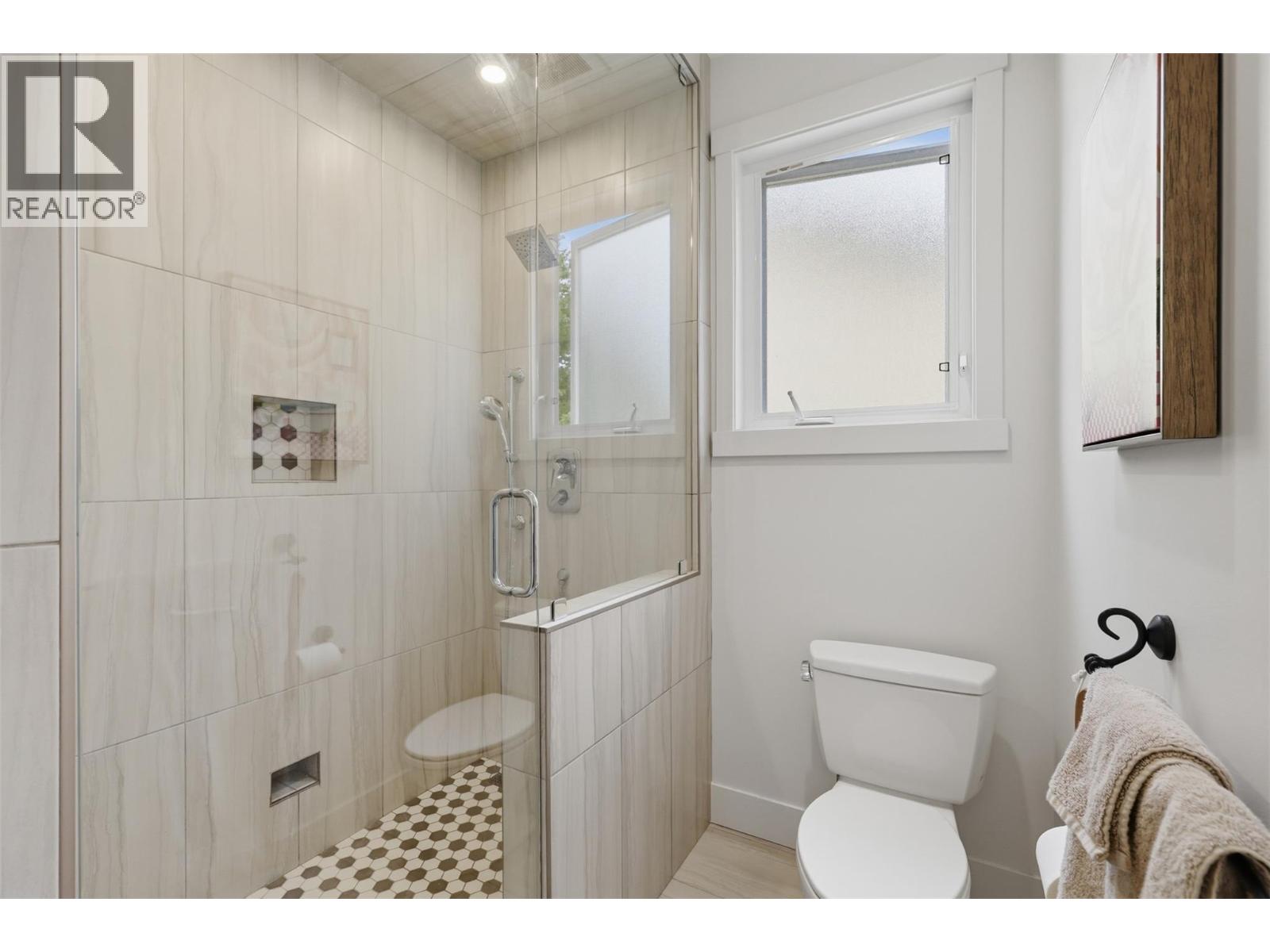 918 9th Green Drive, Kamloops, British Columbia  V2H 1T9 - Photo 31 - 10391349