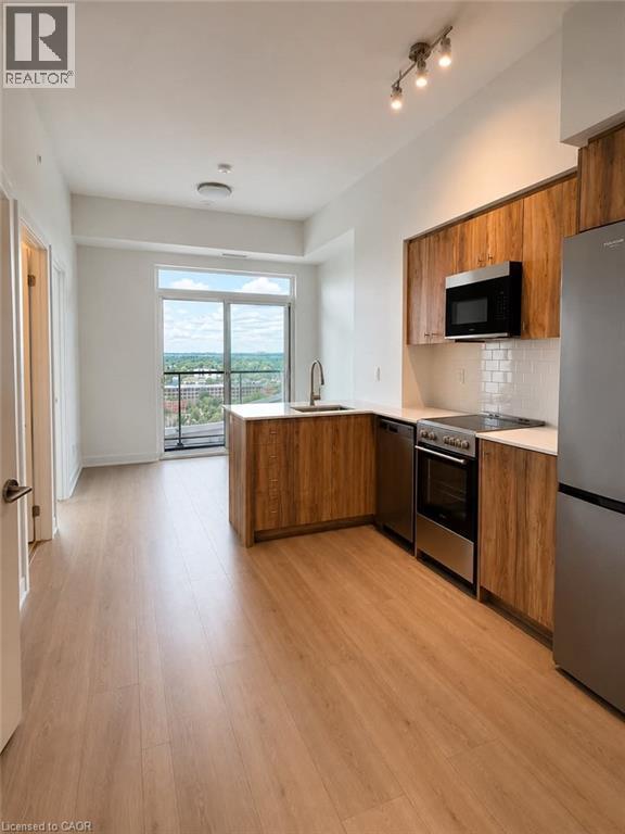 25 Wellington Street S Unit# 2204, Kitchener, Ontario  N2G 0G5 - Photo 2 - 40840105