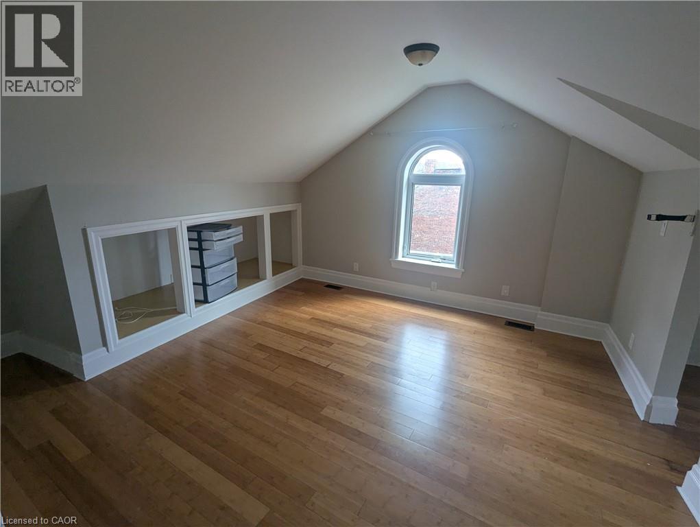 35 Pearl Street S Unit# Upper, Hamilton, Ontario  L8P 3W7 - Photo 4 - 40840113