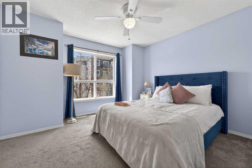32 Erin Woods Court Se, Calgary, Alberta  T2B 3V6 - Photo 16 - A2308342