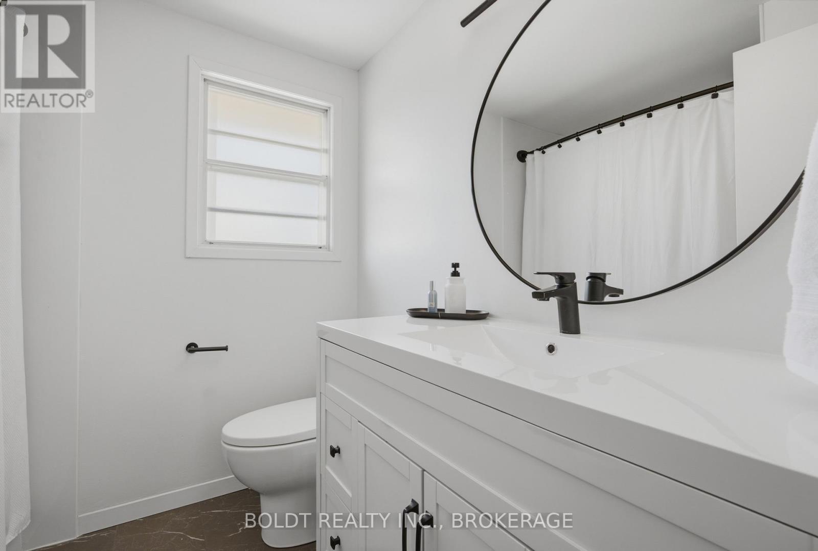 27 - 242 Lakeport Road, St. Catharines, Ontario  L2N 6V2 - Photo 27 - X13448266