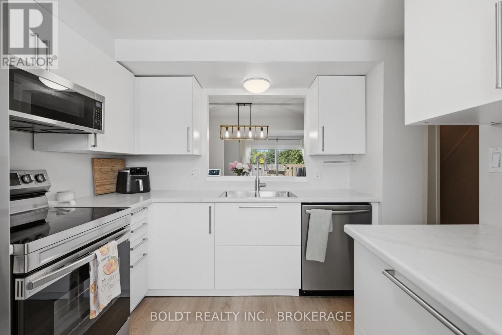 27 - 242 Lakeport Road, St. Catharines, Ontario  L2N 6V2 - Photo 9 - X13448266