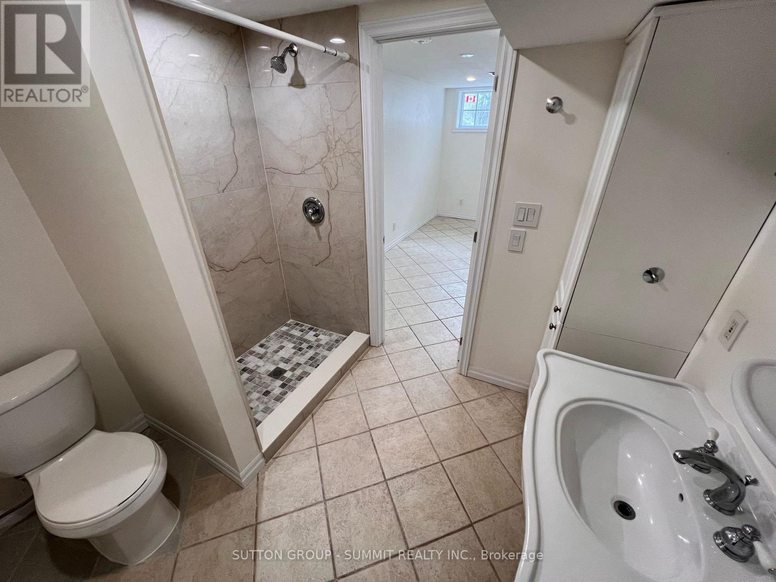 577 Oshawa Boulevard N, Oshawa, Ontario  L1G 5T8 - Photo 14 - E13245956