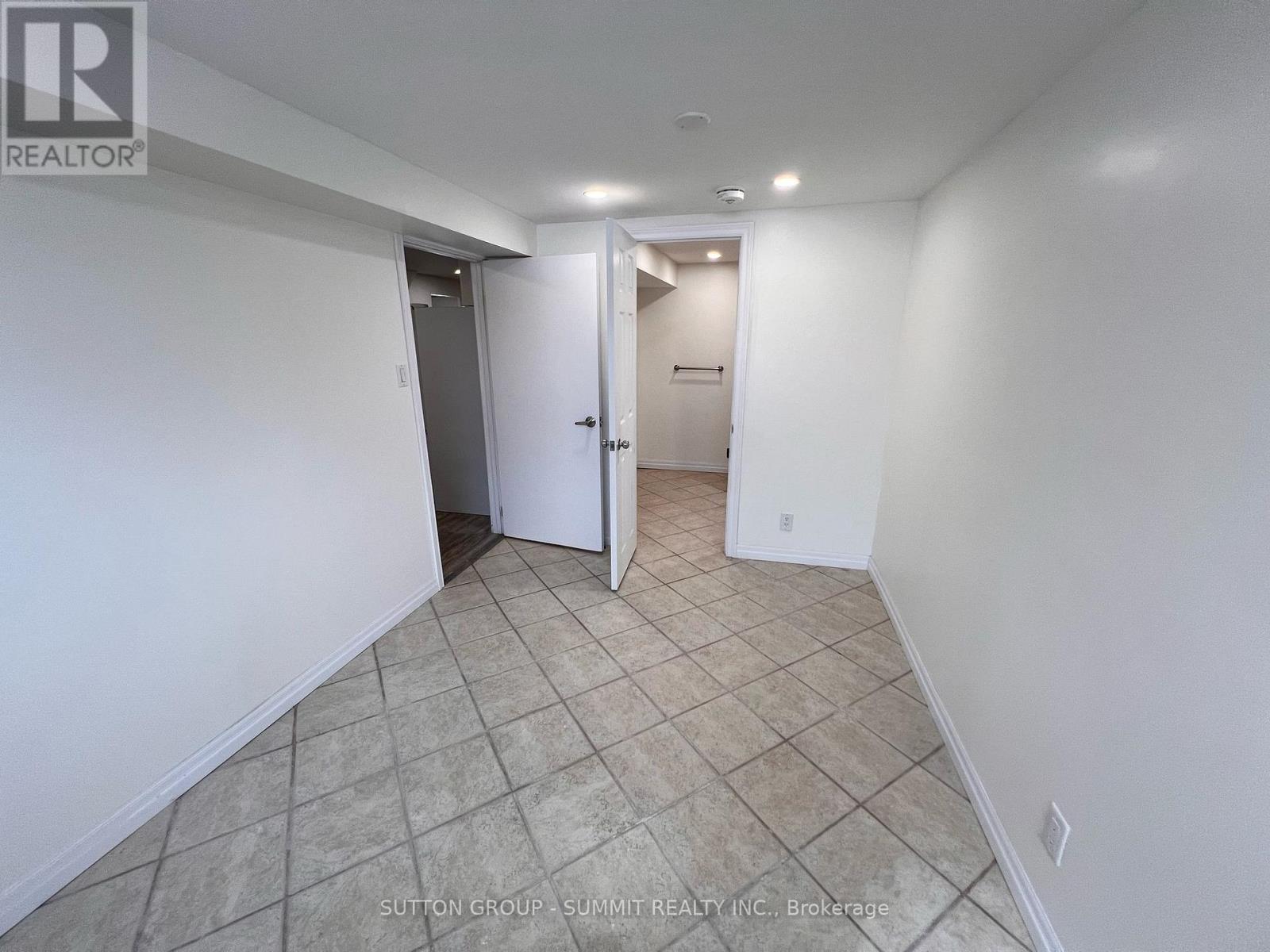 577 Oshawa Boulevard N, Oshawa, Ontario  L1G 5T8 - Photo 11 - E13245956