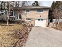 577 OSHAWA BOULEVARD N, Oshawa, Ontario