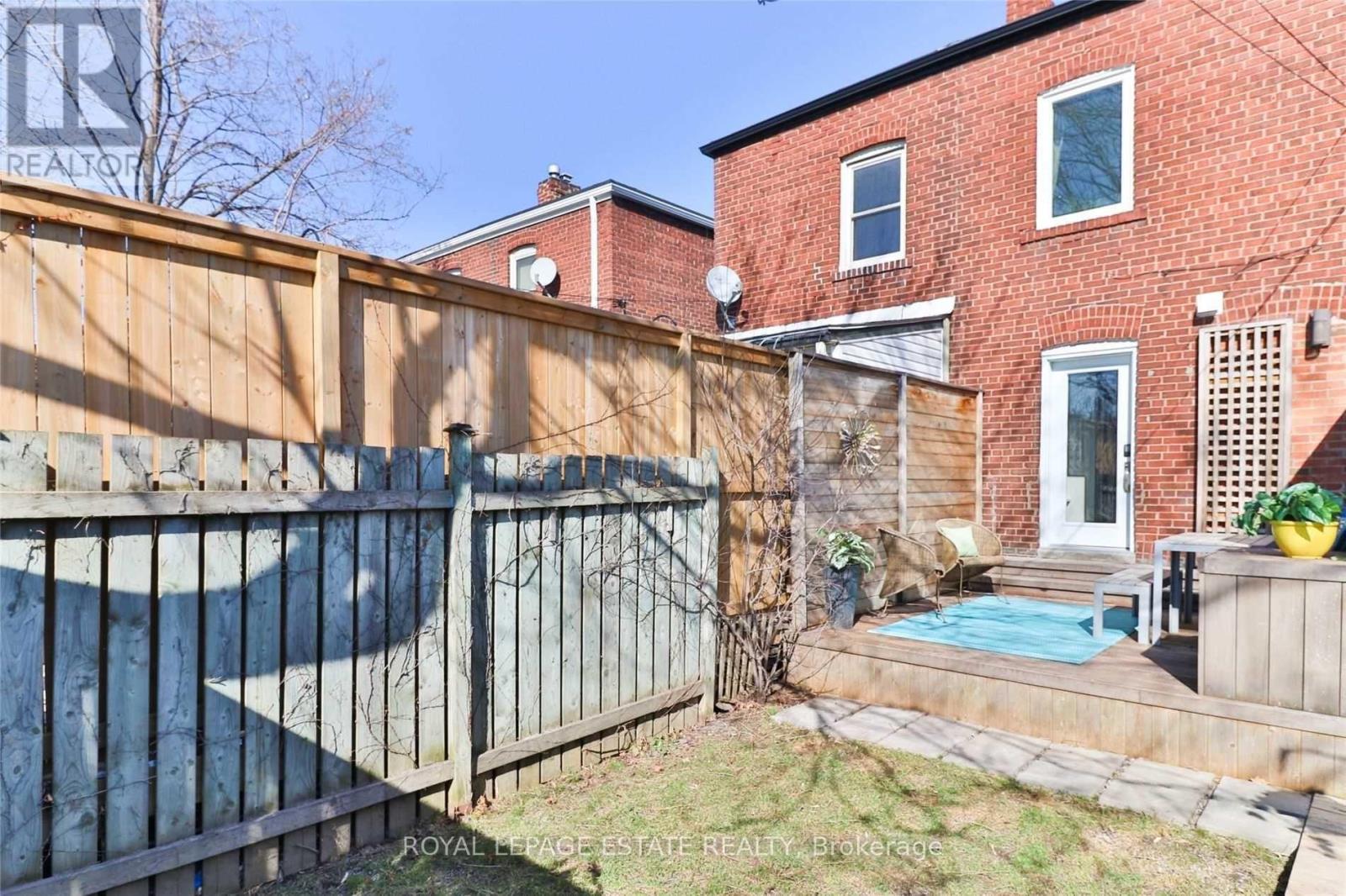 2 Rushbrooke Avenue, Toronto, Ontario  M4M 3A9 - Photo 29 - E13445062