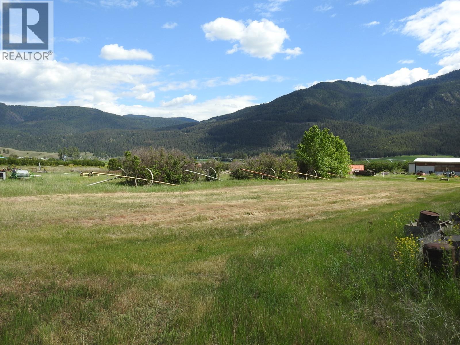 5569 Kamloops-Vernon Highway, Westwold, British Columbia  V0E 3B1 - Photo 1 - 10391483