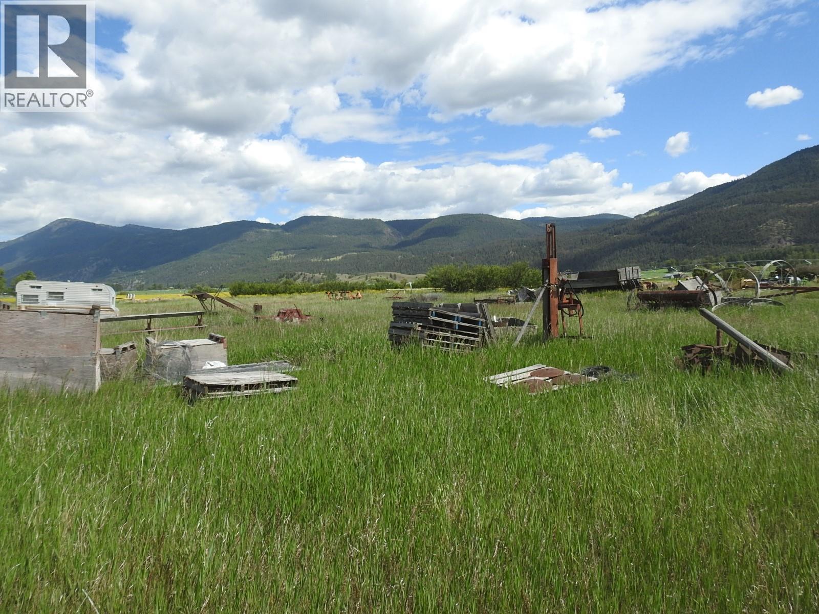 5569 Kamloops-Vernon Highway, Westwold, British Columbia  V0E 3B1 - Photo 31 - 10391483