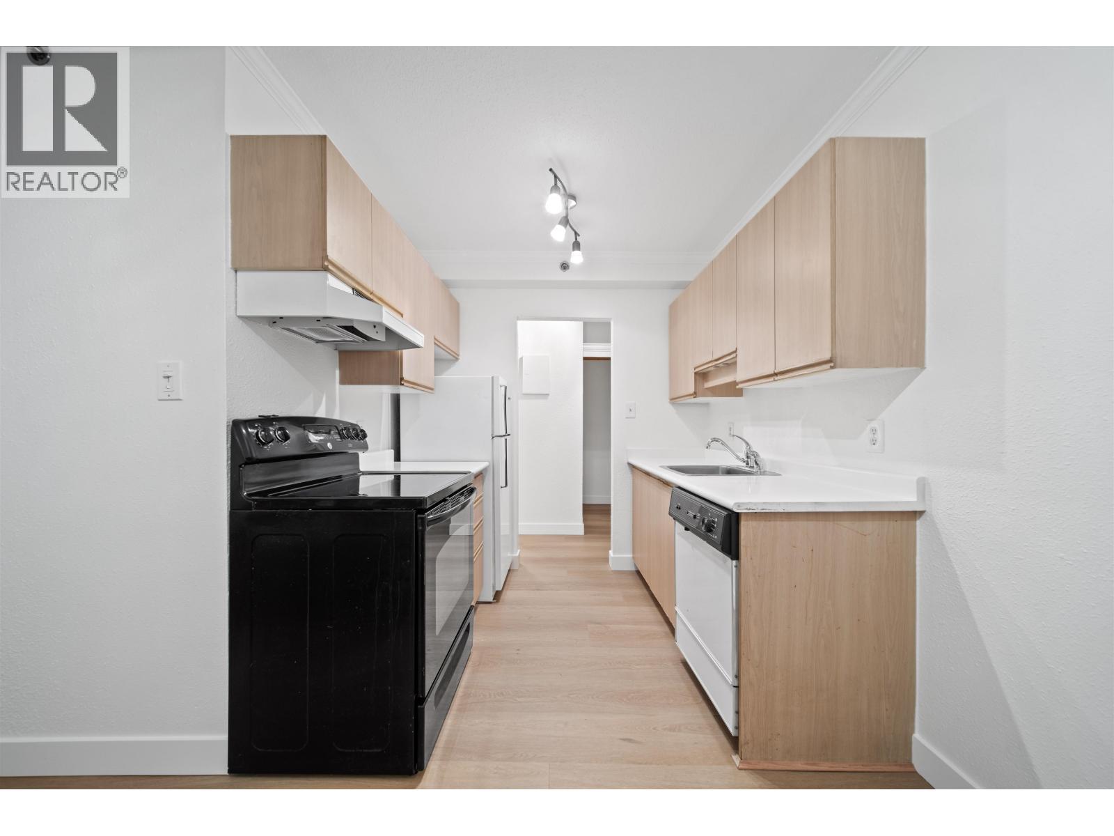 606 756 Great Northern Way, Vancouver, British Columbia  V5T 1E4 - Photo 10 - R3136127