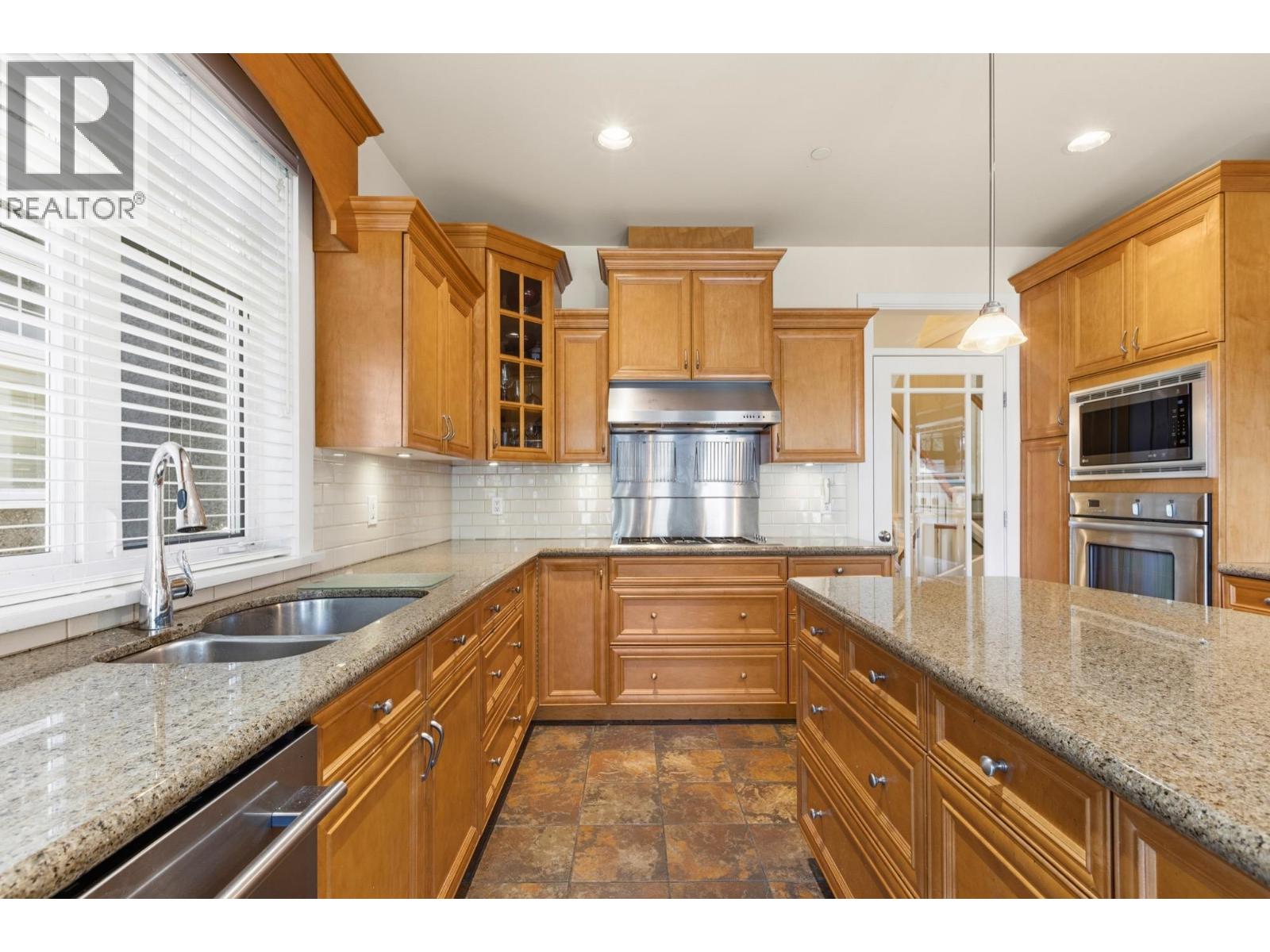 4188 Balaclava Street, Vancouver, British Columbia  V6L 2T1 - Photo 7 - R3136132
