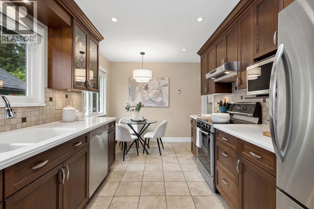 3285 Fromme Road, North Vancouver, British Columbia  V7K 2E1 - Photo 10 - R3136085