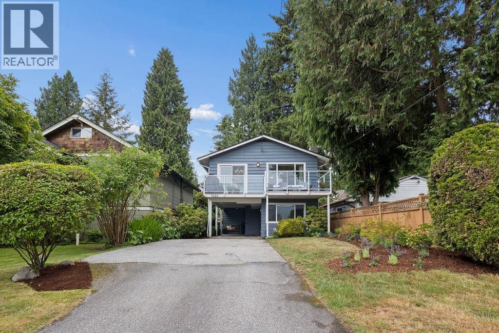 3285 Fromme Road, North Vancouver, British Columbia  V7K 2E1 - Photo 38 - R3136085