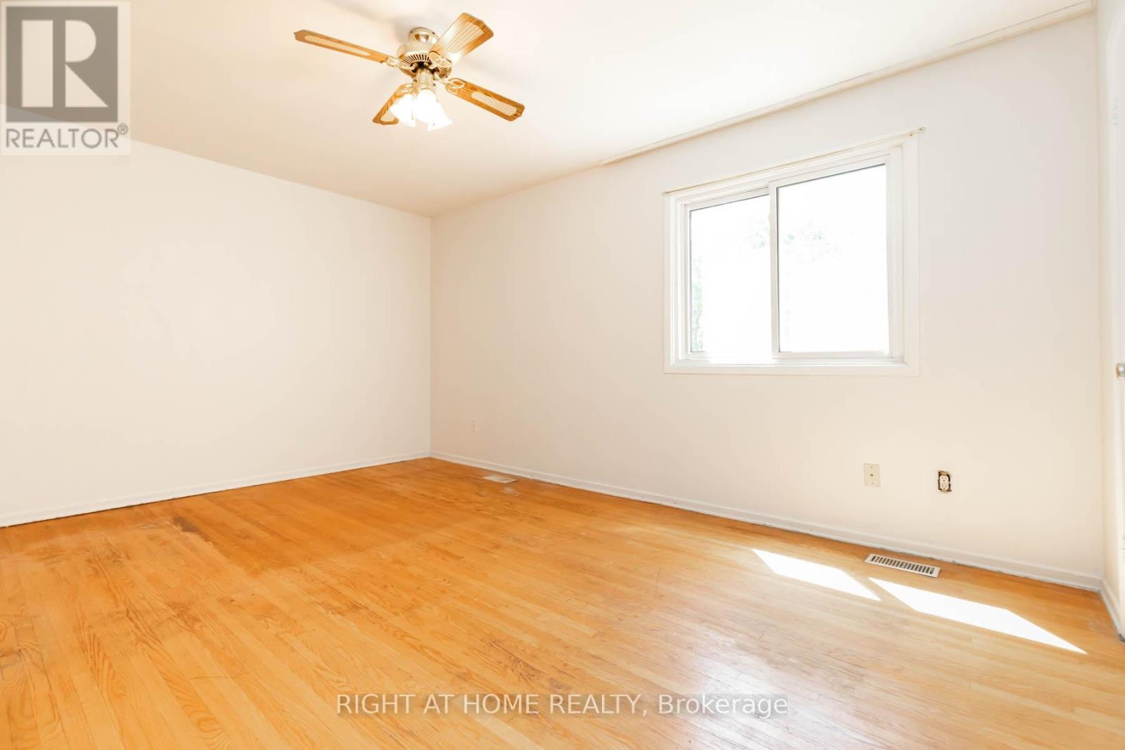 42 Vicora Linkway, Toronto, Ontario  M3C 1B1 - Photo 25 - C13448240