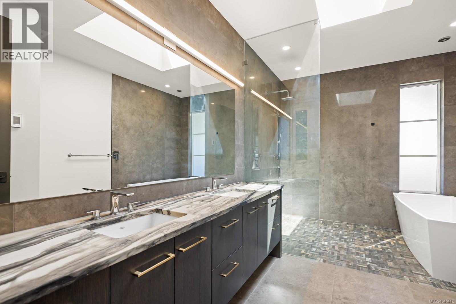 2215 Riviera Pl, Langford, British Columbia  V9B 0R9 - Photo 29 - 1040412