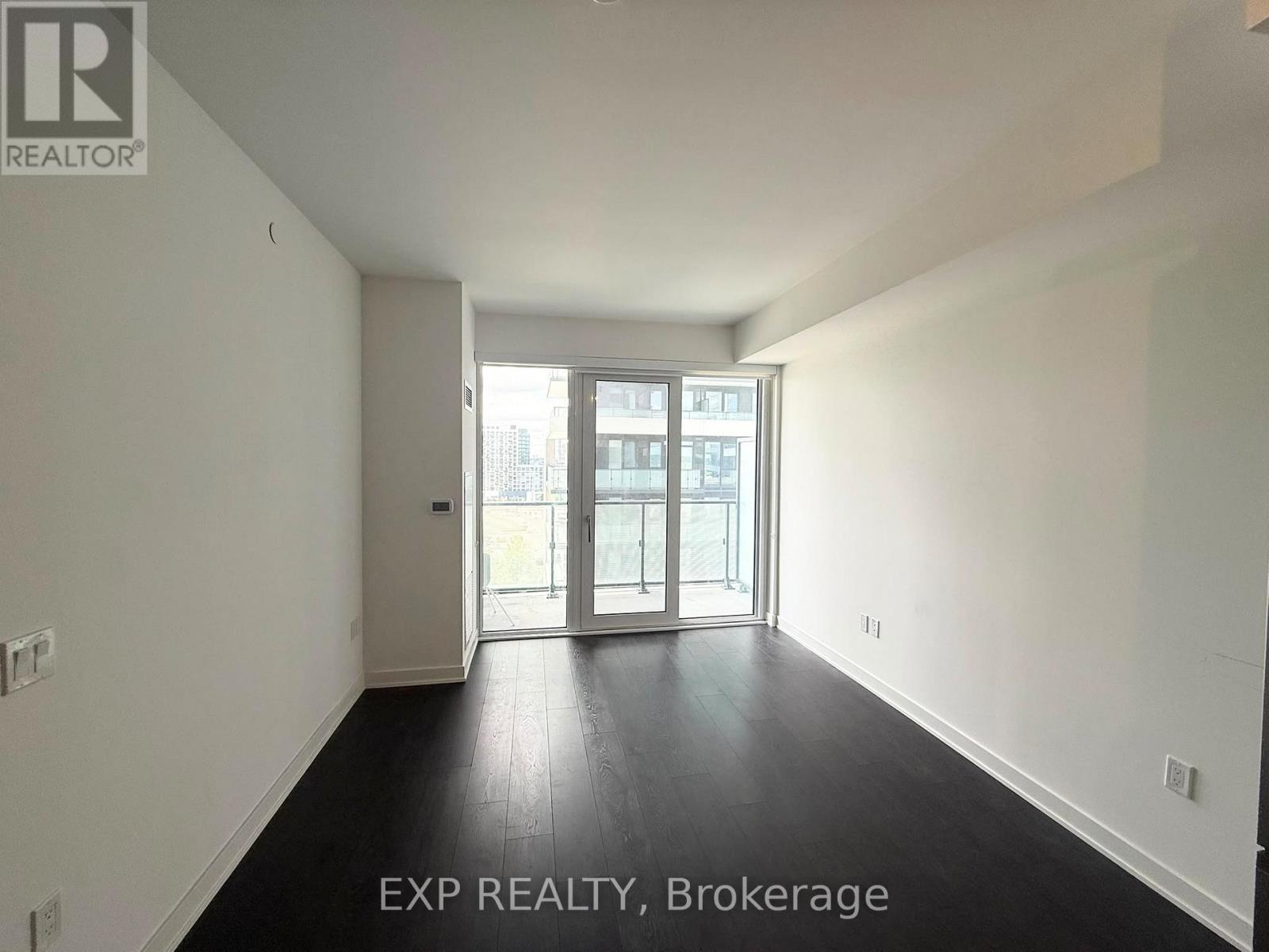 902 - 105 Oneida Crescent, Richmond Hill, Ontario  L4B 0H6 - Photo 7 - N13448248