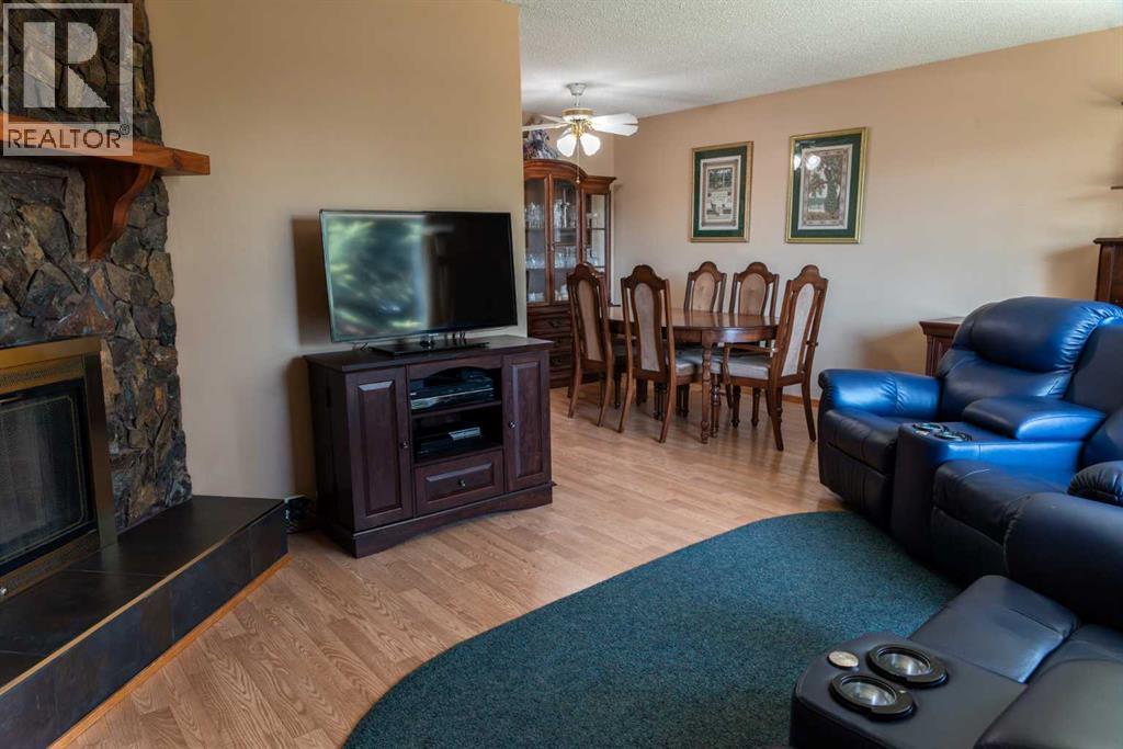 164 Huntford Road Ne, Calgary, Alberta  T2K 3Y9 - Photo 6 - A2317475