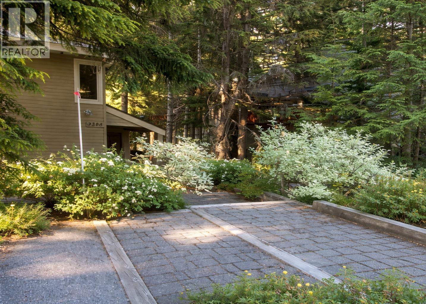 3205 Arbutus Drive, Whistler, British Columbia  V8E 0B8 - Photo 30 - R3089264
