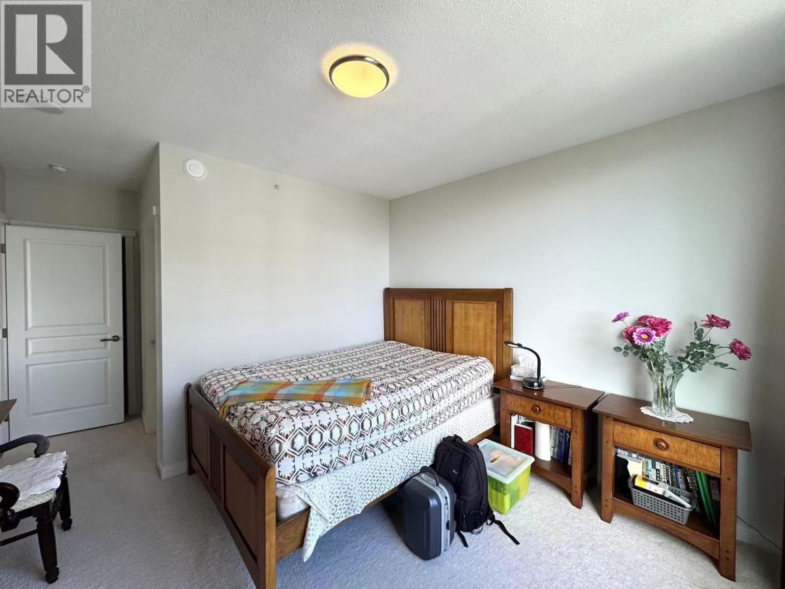 2501 3100 Windsor Gate, Coquitlam, British Columbia  V3B 0P3 - Photo 12 - R3132847