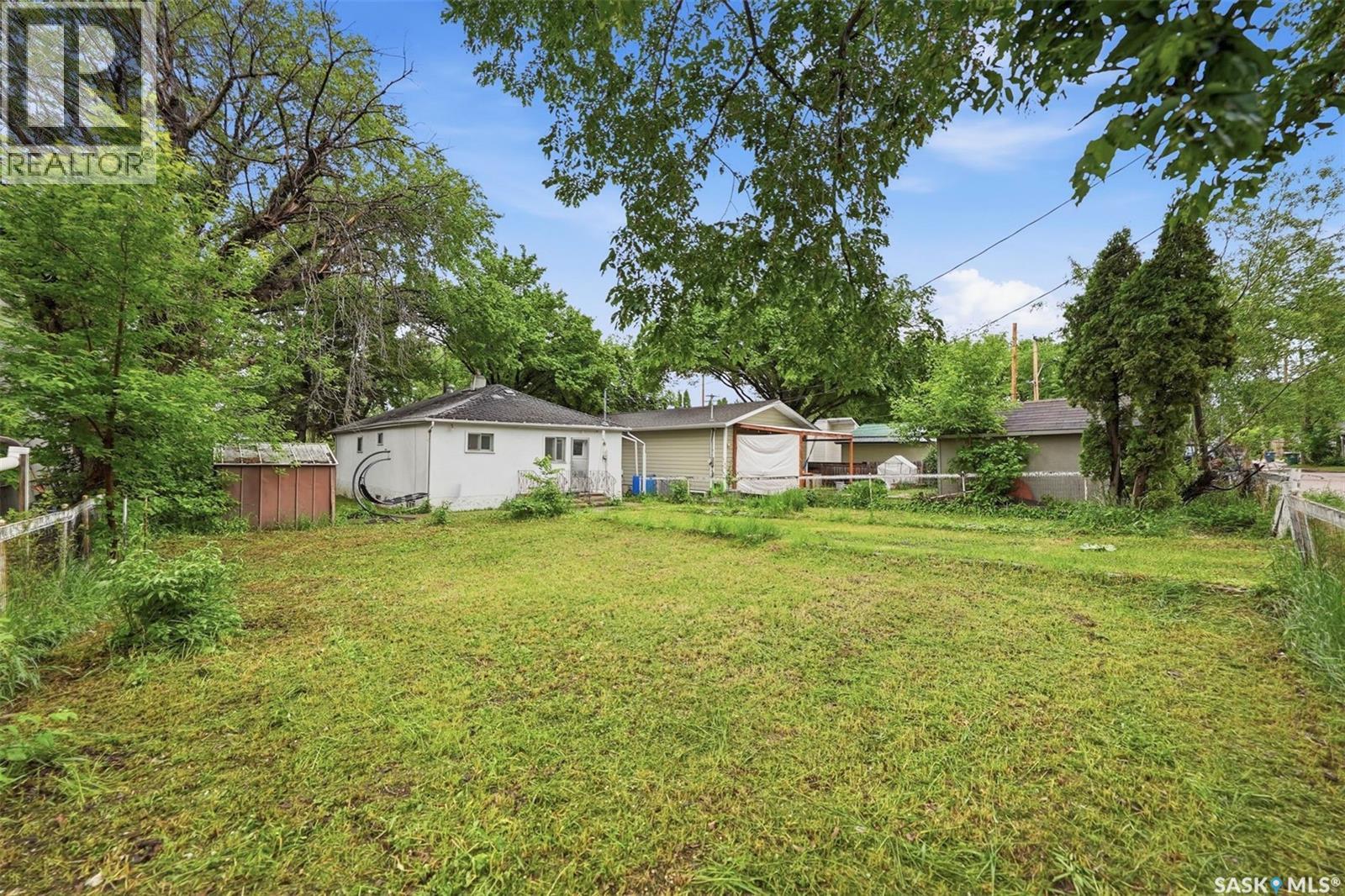 807 29th Street W, Saskatoon, Saskatchewan  S7L 0N2 - Photo 20 - SK039083