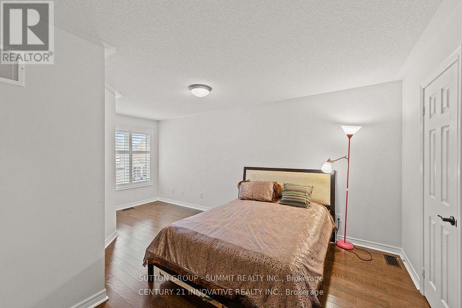 3265 Cabano Crescent N, Mississauga, Ontario  L5M 0B9 - Photo 21 - W13445998