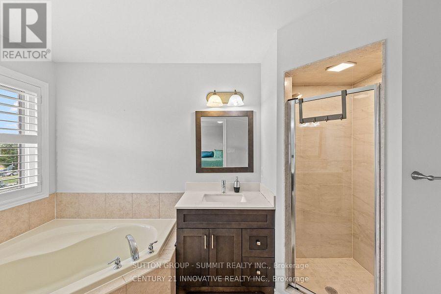 3265 Cabano Crescent N, Mississauga, Ontario  L5M 0B9 - Photo 28 - W13445998