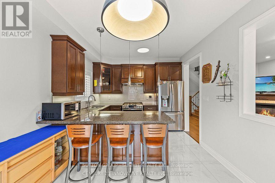 3265 Cabano Crescent N, Mississauga, Ontario  L5M 0B9 - Photo 15 - W13445998