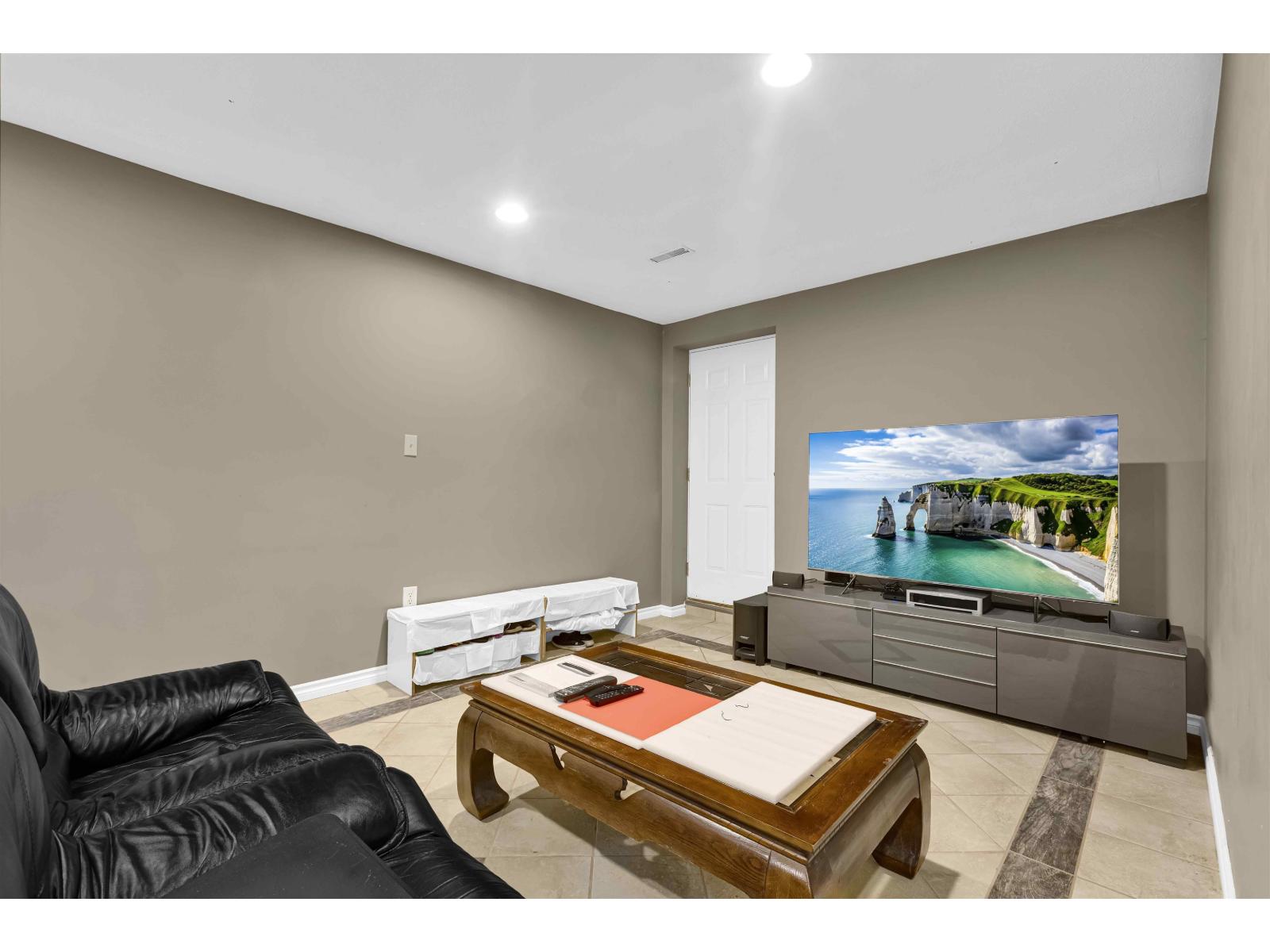 16977 83a Avenue, Surrey, British Columbia  V4N 4V1 - Photo 31 - R3083992