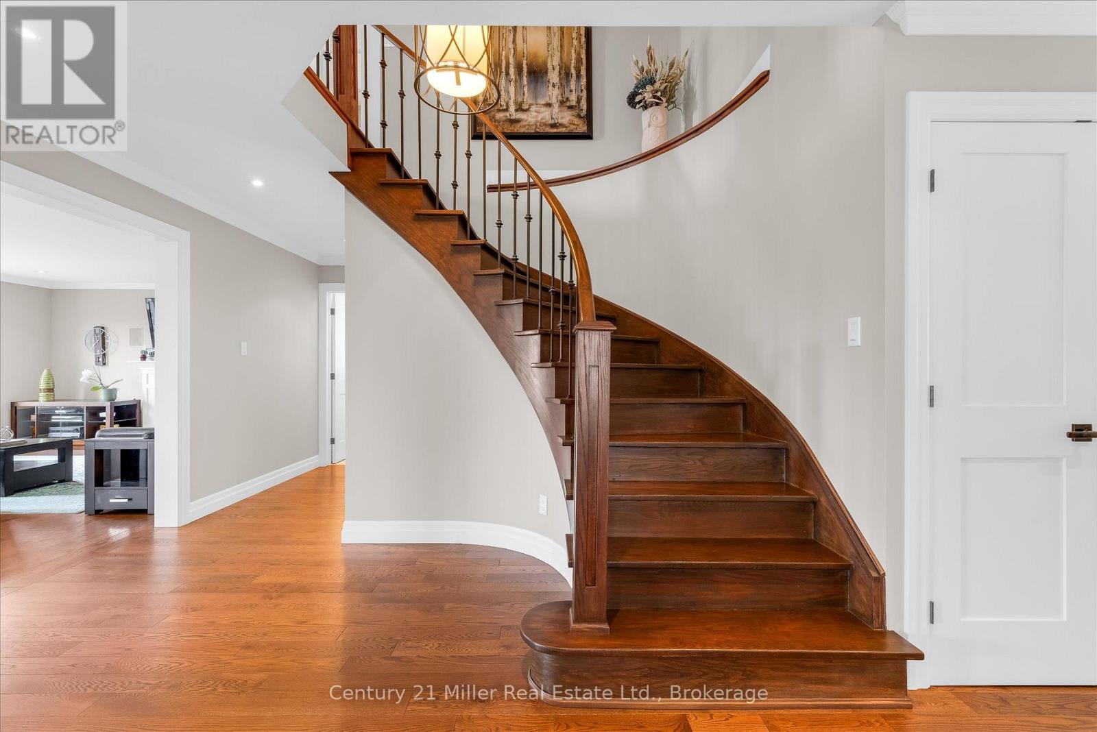 1539 Bayshire Drive, Oakville, Ontario  L6H 6E5 - Photo 10 - W13427796