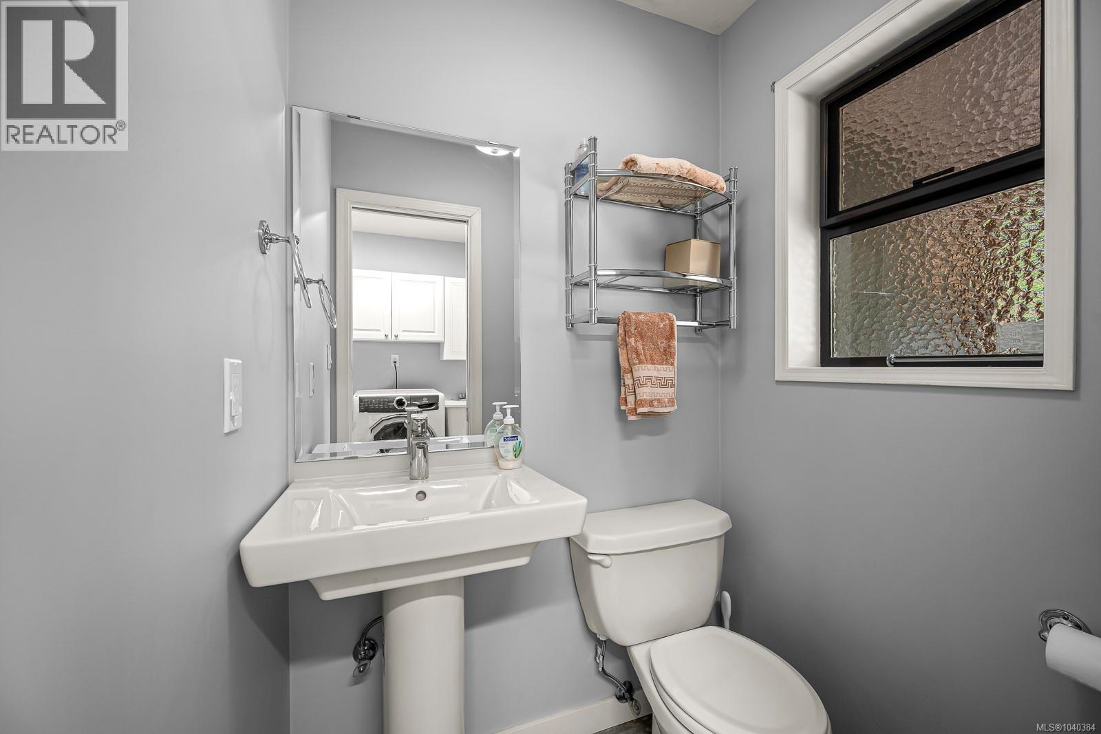 8859 Henderson Ave, Black Creek, British Columbia  V9J 1A6 - Photo 43 - 1040384