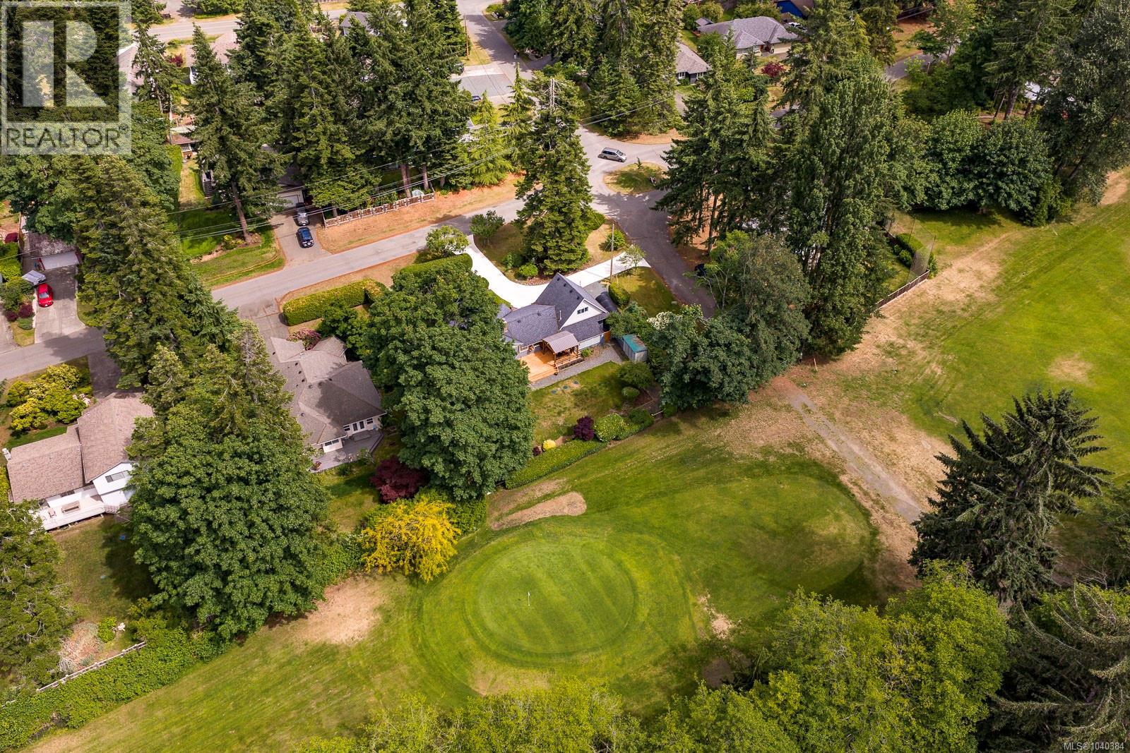 8859 Henderson Ave, Black Creek, British Columbia  V9J 1A6 - Photo 54 - 1040384