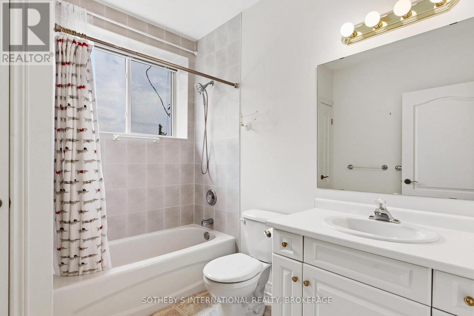 208 Muirfield Trail, Welland, Ontario  L3B 6G7 - Photo 34 - X13448298