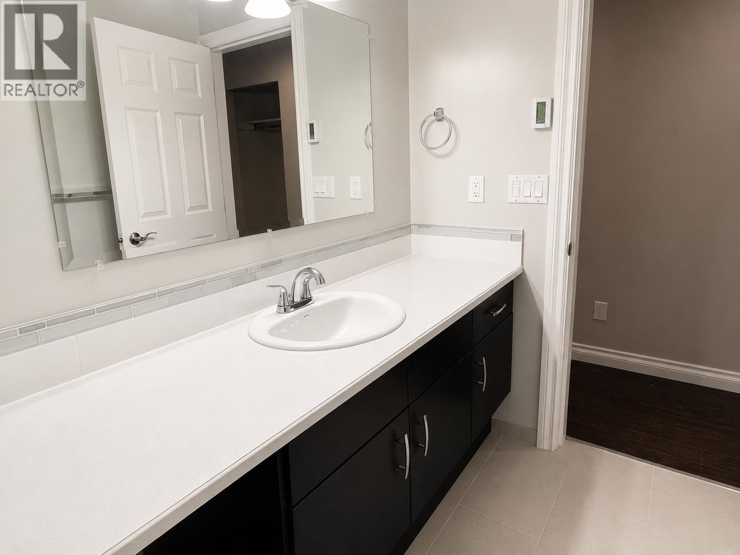 12355 Gray Street, Maple Ridge, British Columbia  V2X 5V1 - Photo 13 - R3135845