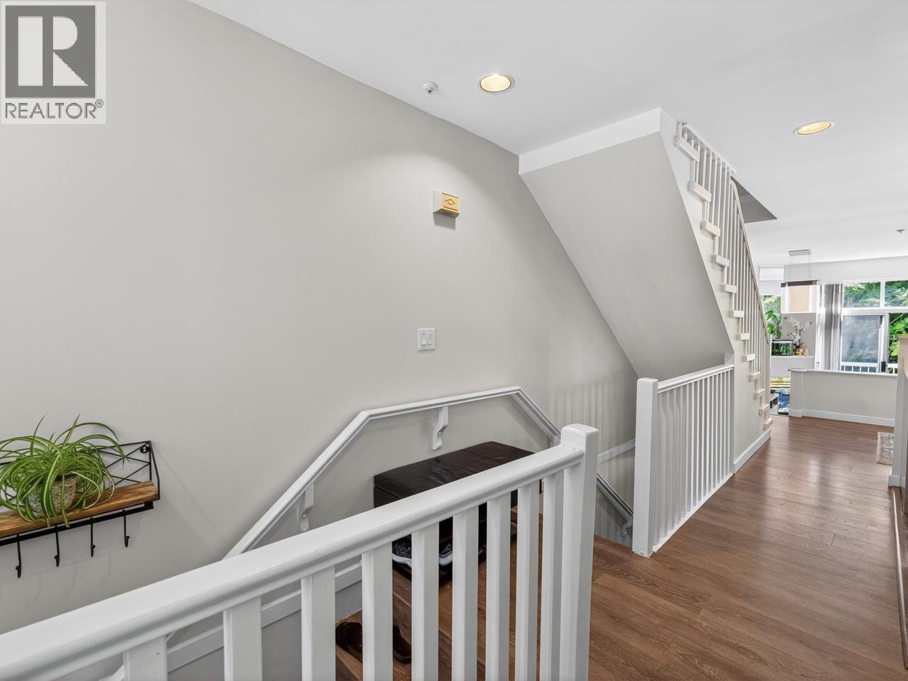 3360 Cobblestone Avenue, Vancouver, British Columbia  V5S 4S4 - Photo 10 - R3136023