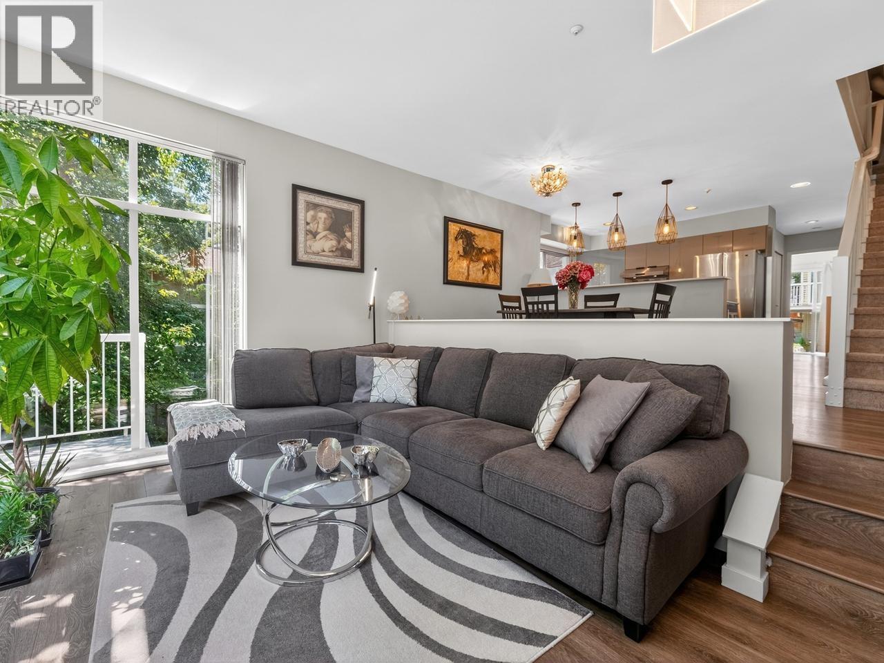 3360 Cobblestone Avenue, Vancouver, British Columbia  V5S 4S4 - Photo 8 - R3136023