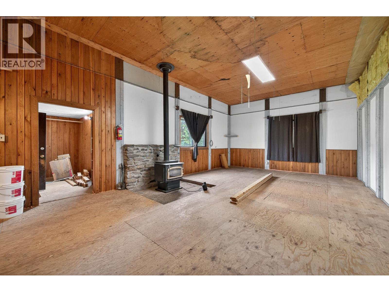 6330 & 6391 Houseman Road, 100 Mile House, British Columbia  V0K 1G0 - Photo 39 - R3131410