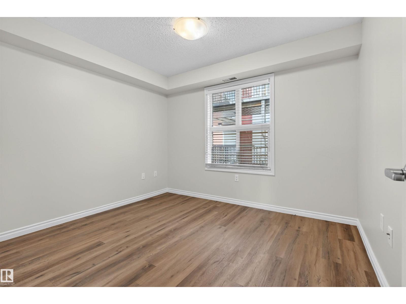 #210 10118 106 Av Nw, Edmonton, Alberta  T5H 0B8 - Photo 8 - E4493836