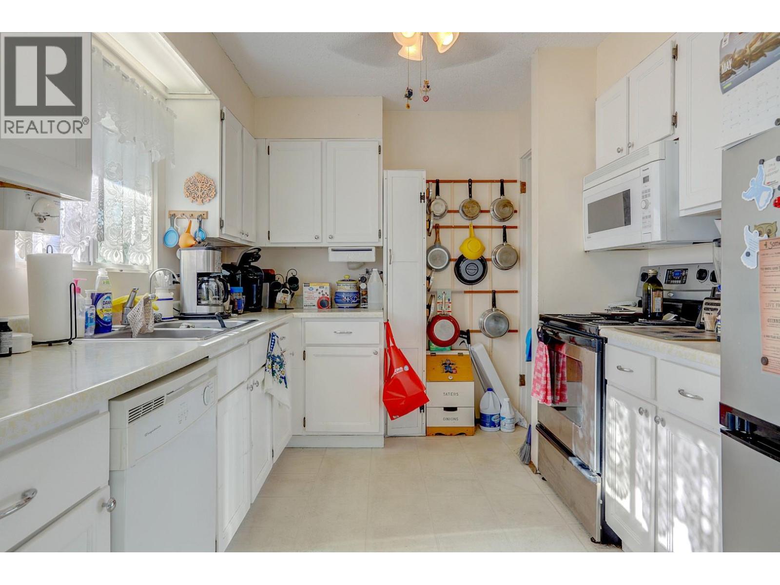 2703 18 Street, Vernon, British Columbia  V1T 4A3 - Photo 19 - 10390758