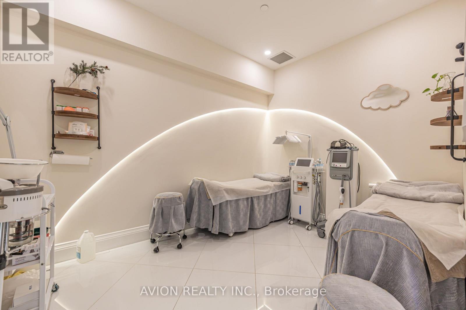 515 Wilson Avenue, Toronto, Ontario  M3H 1V1 - Photo 12 - C13448276